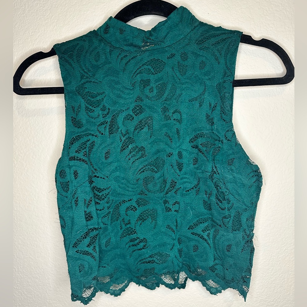 H&M - Crop Top - Green - Floral Print - Size 6